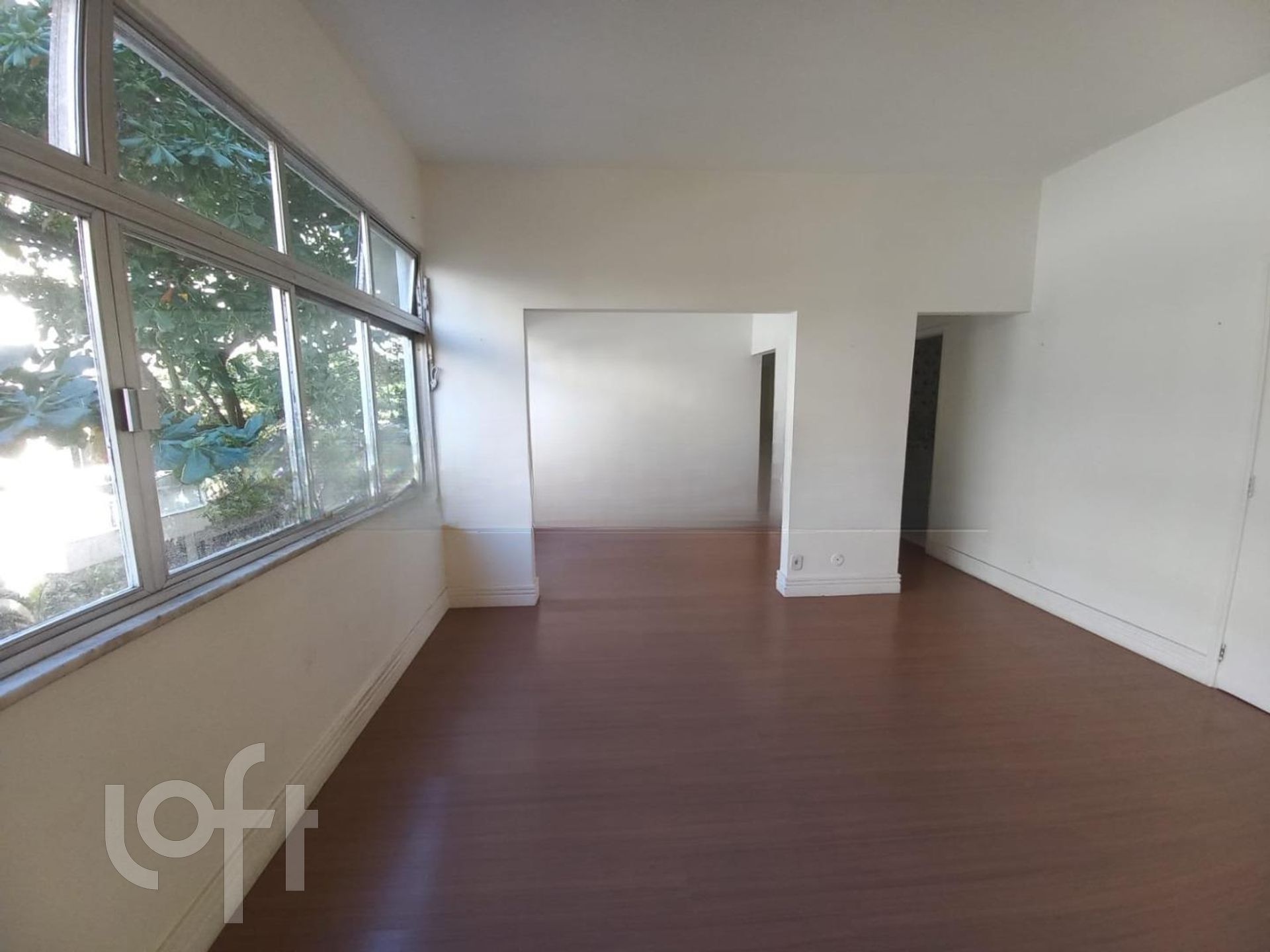 Apartamento à venda com 2 quartos, 120m² - Foto 1