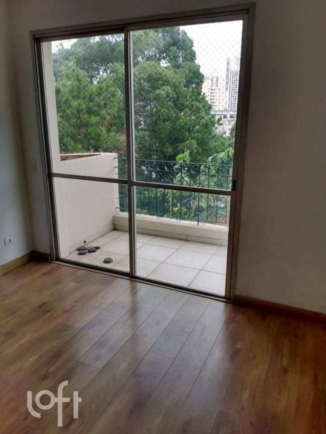 Apartamento à venda com 3 quartos, 112m² - Foto 1