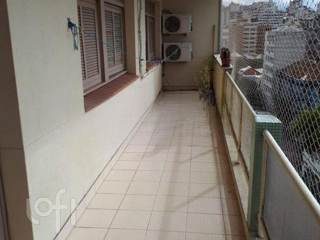 Apartamento com 145m², 3 dormitórios, 1 vaga, Cidade Baixa em Porto Alegre