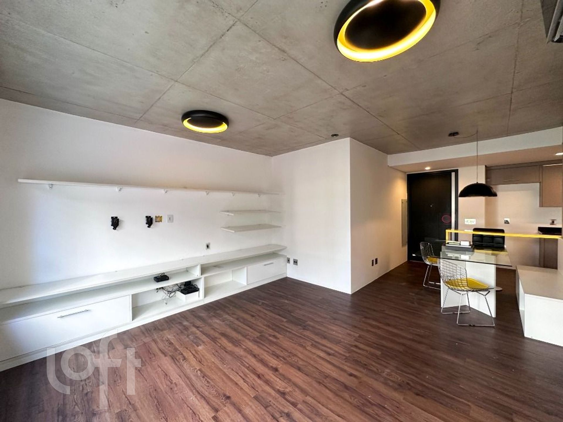 Apartamento à venda com 2 quartos, 75m² - Foto 6