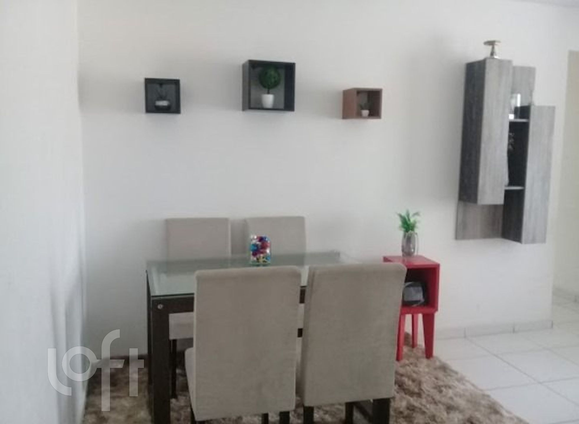 Apartamento à venda com 2 quartos, 66m² - Foto 2