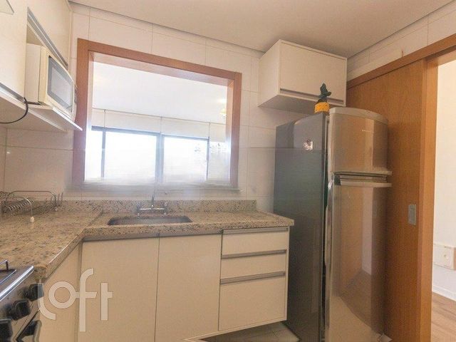 Apartamento com 73m², 2 dormitórios, 1 suíte, 1 vaga, São João em Porto Alegre