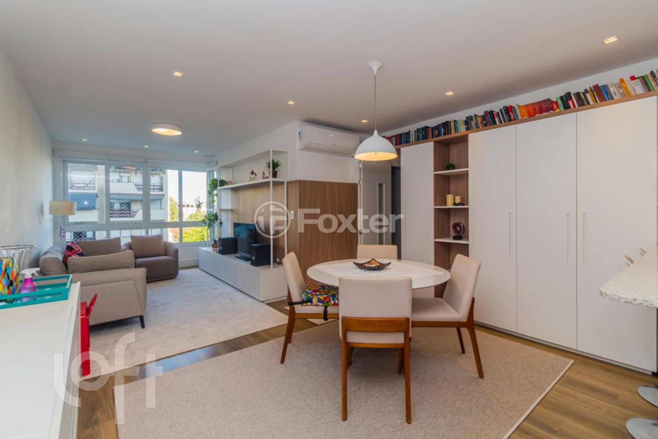 Apartamento com 91m², 3 dormitórios, 1 suíte, 2 vagas, Petrópolis em Porto Alegre