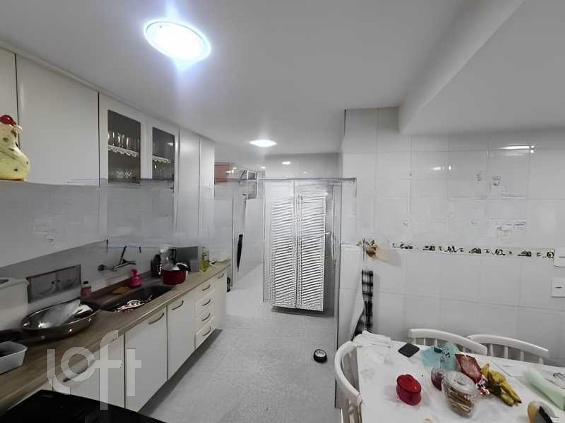 Apartamento à venda com 3 quartos, 180m² - Foto 15