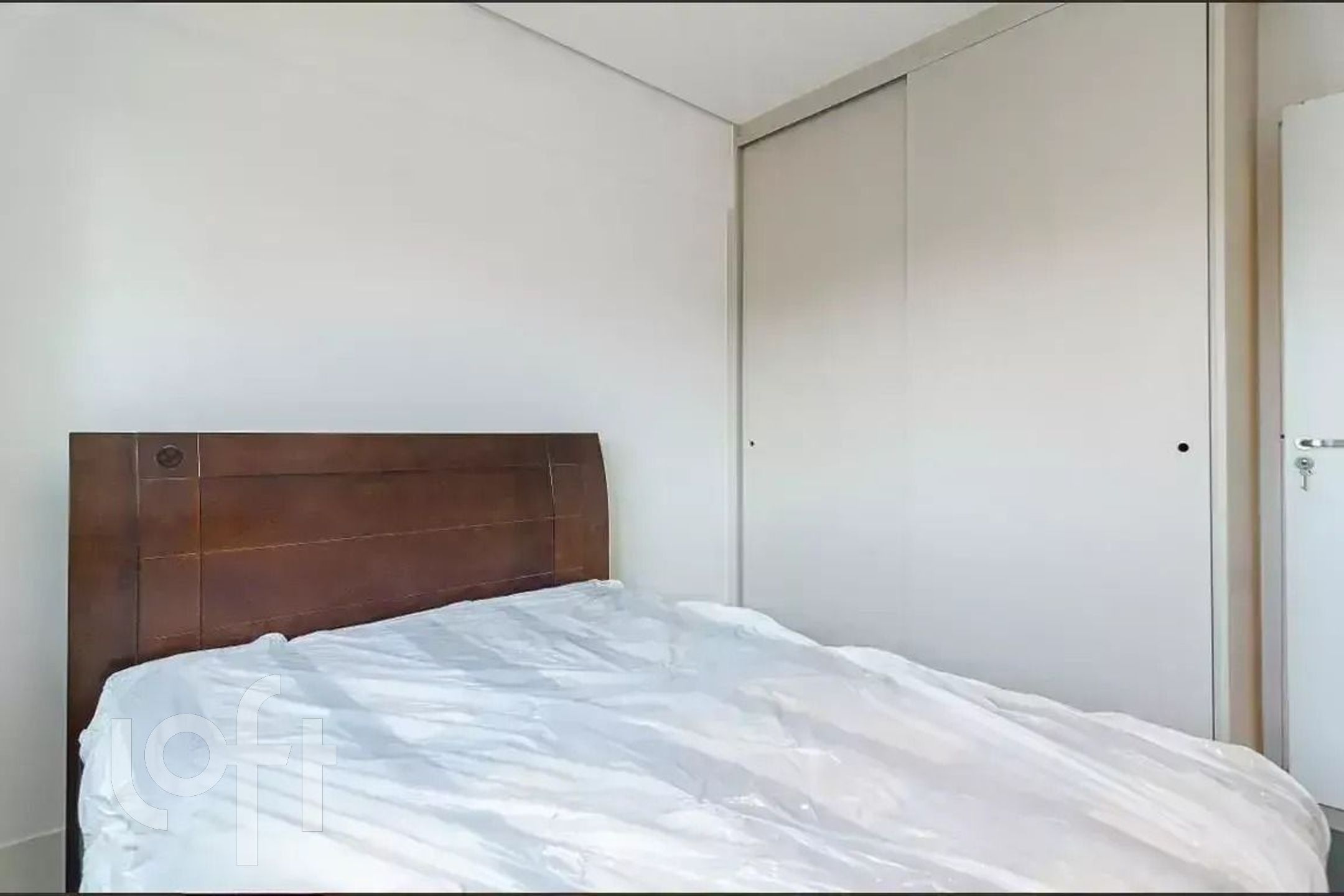 Apartamento à venda com 2 quartos, 56m² - Foto 20