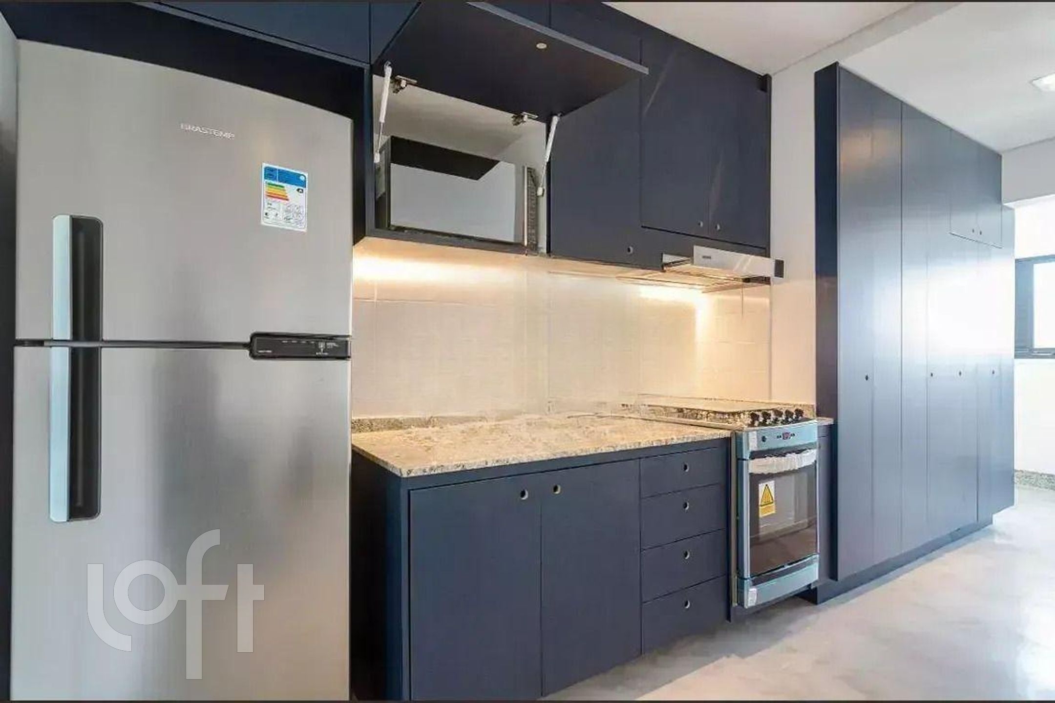 Apartamento à venda com 2 quartos, 56m² - Foto 13