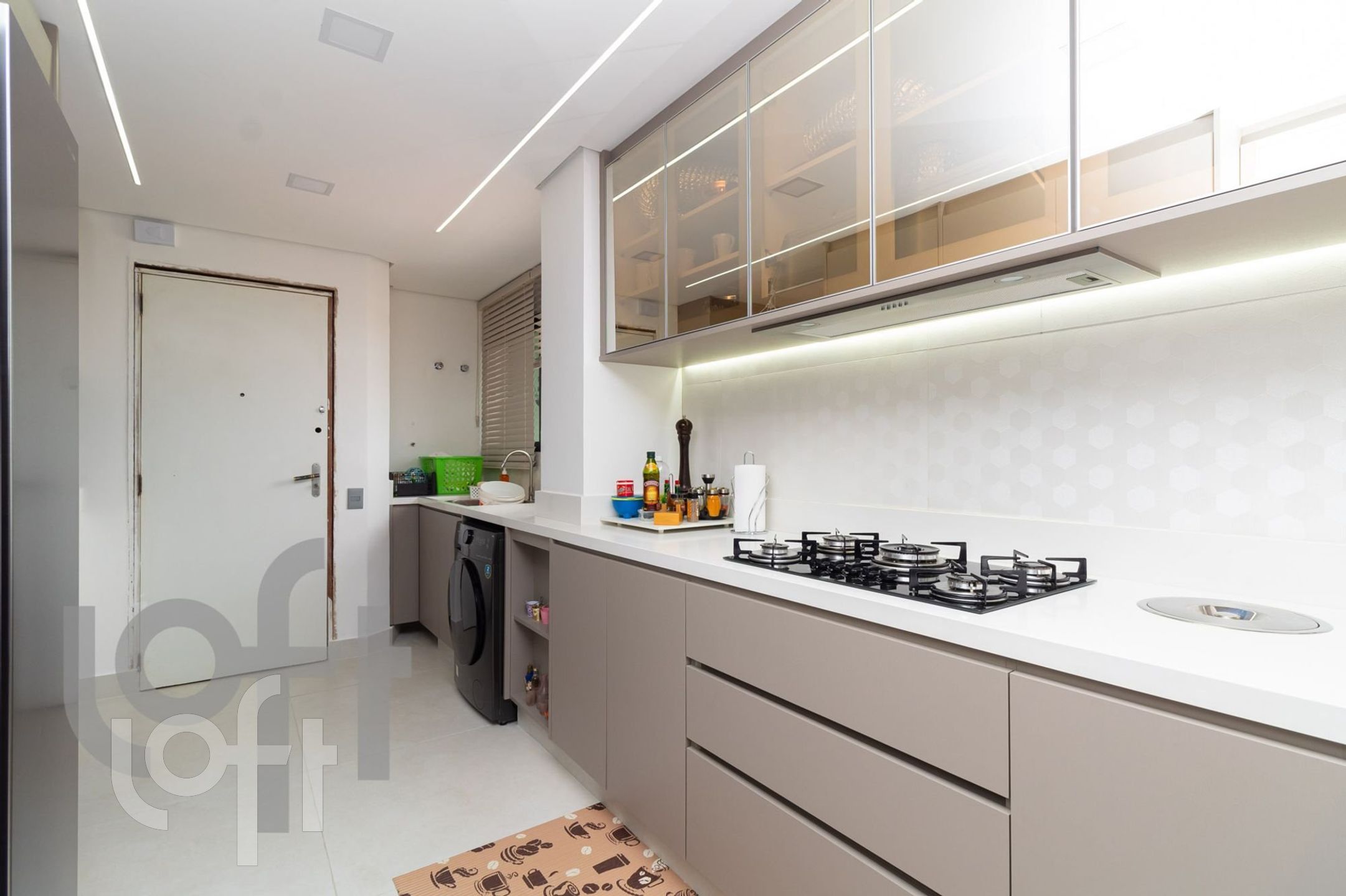 Apartamento à venda com 3 quartos, 144m² - Foto 20