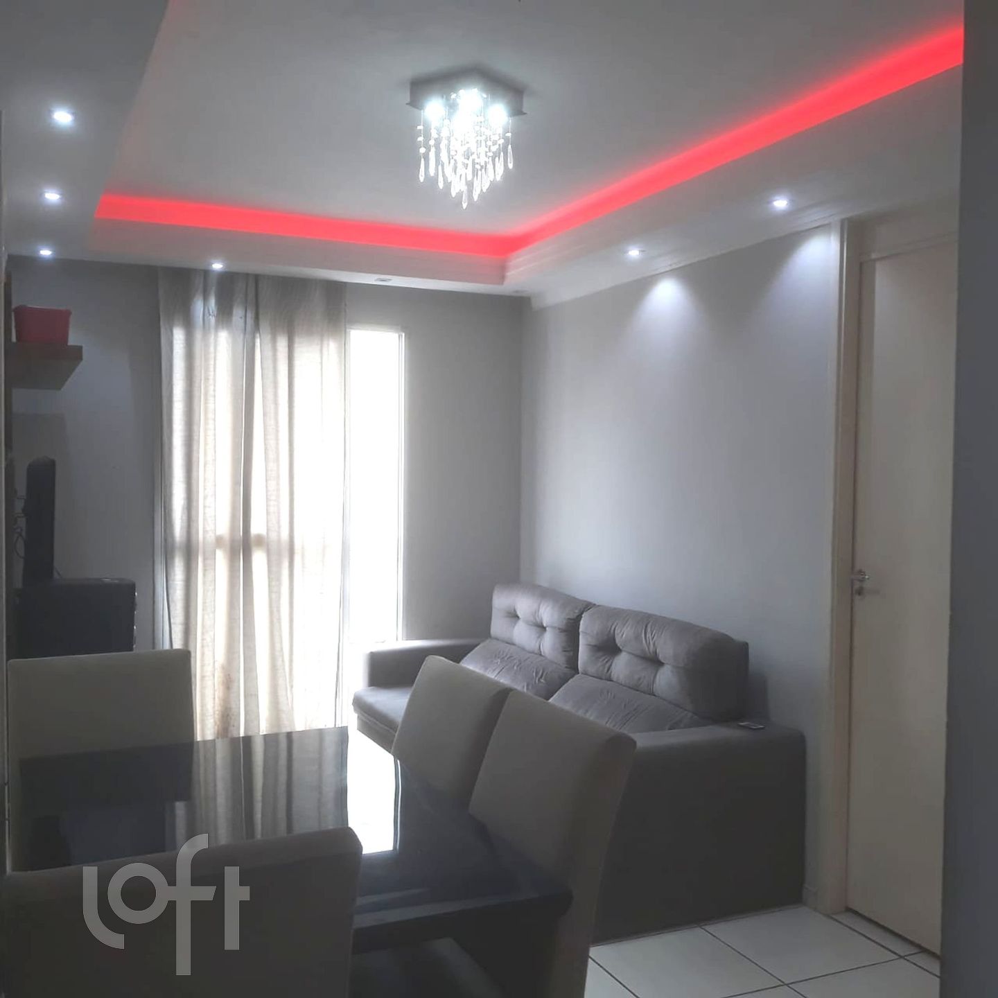 Apartamento à venda em Guaianases com 50 m², 3 qua