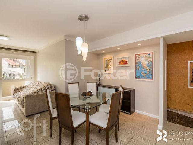 Apartamento com 107m², 2 dormitórios, 1 suíte, 2 vagas, Bela Vista em Porto Alegre