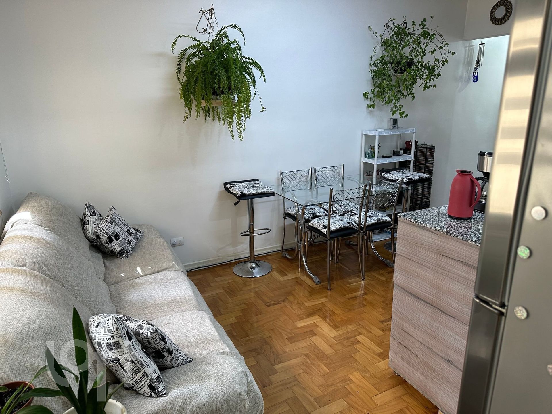 Apartamento à venda com 1 quarto, 46m² - Foto 1