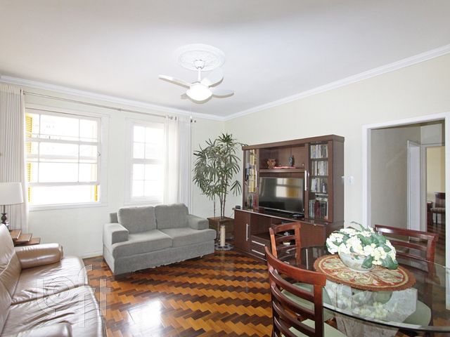Apartamento com 90m², 3 dormitórios, 1 suíte, Petrópolis em Porto Alegre