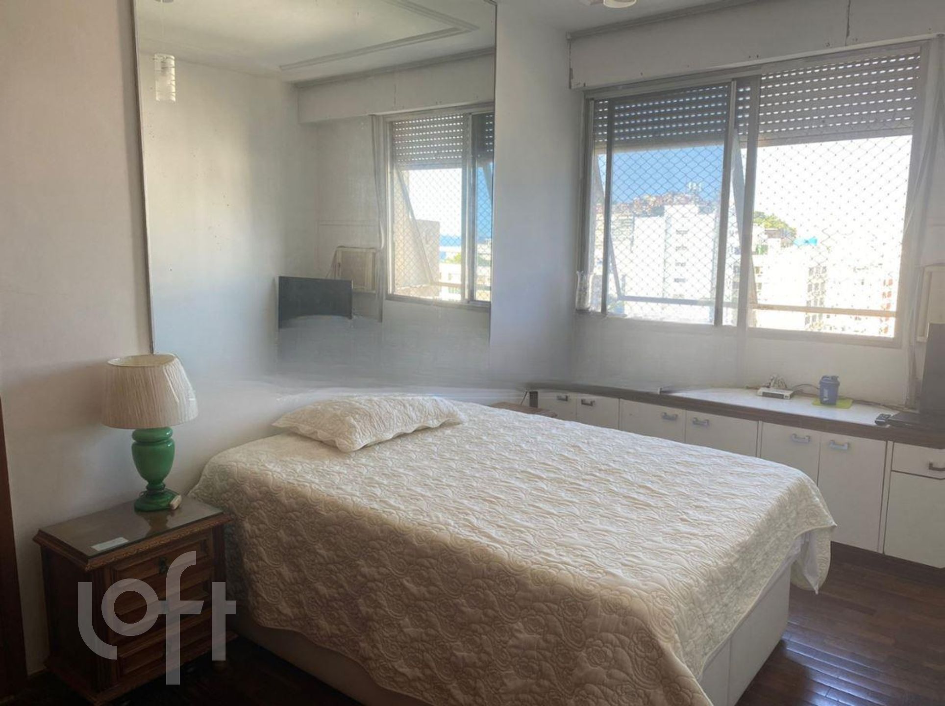 Apartamento à venda com 4 quartos, 180m² - Foto 13