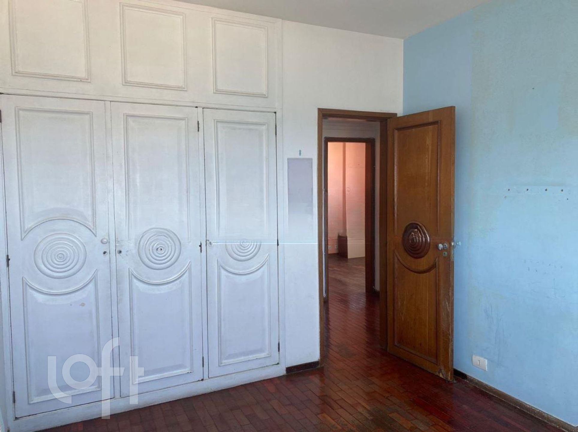 Apartamento à venda com 4 quartos, 180m² - Foto 11