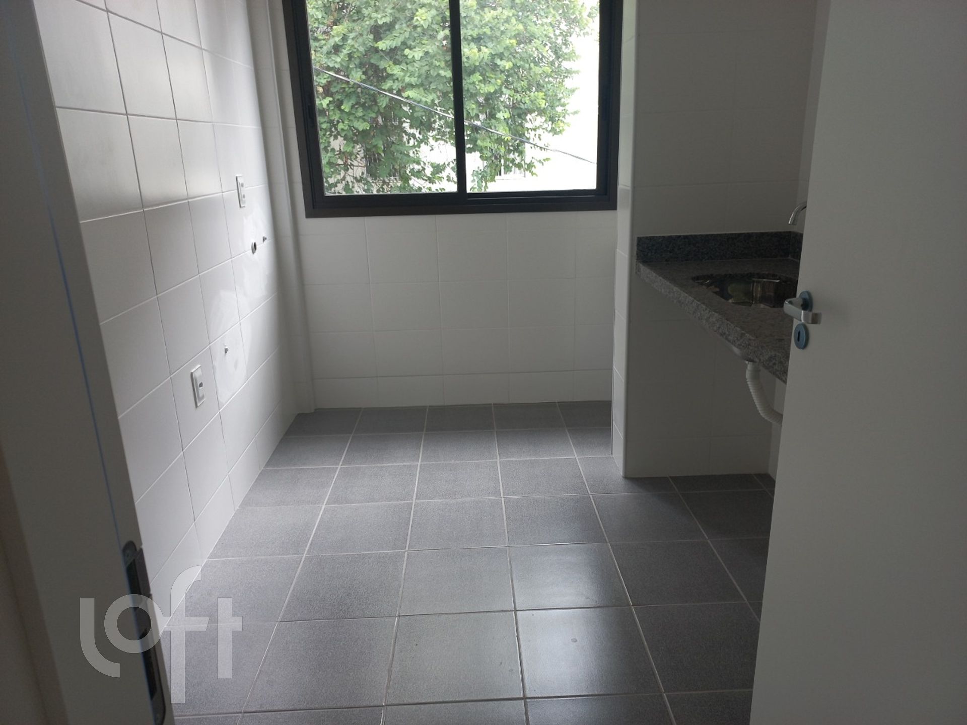 Apartamento à venda com 2 quartos, 61m² - Foto 16