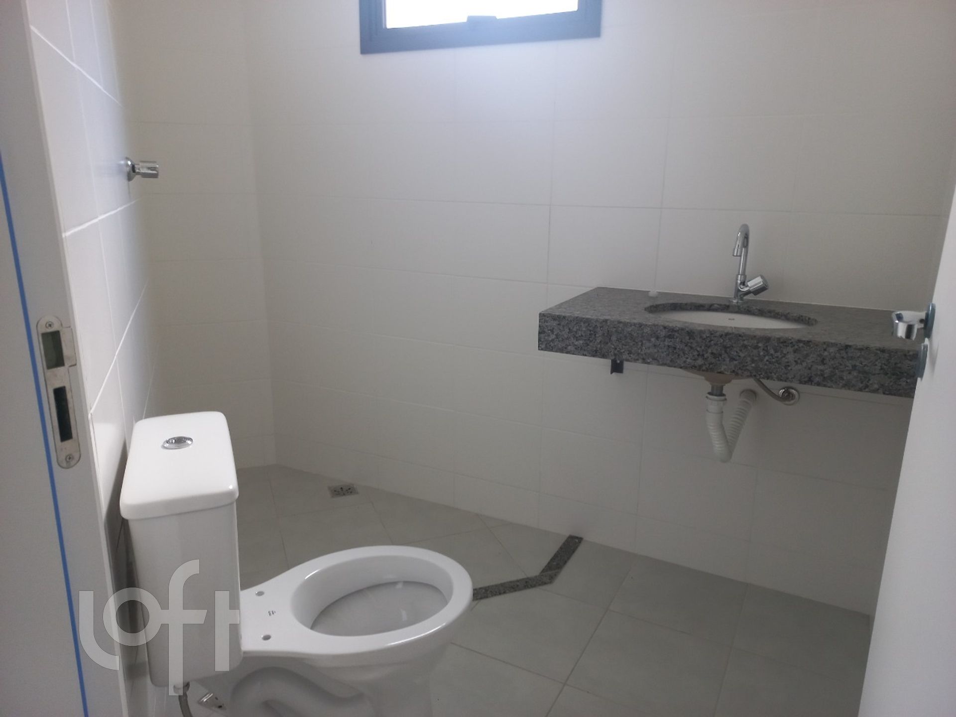 Apartamento à venda com 2 quartos, 61m² - Foto 23