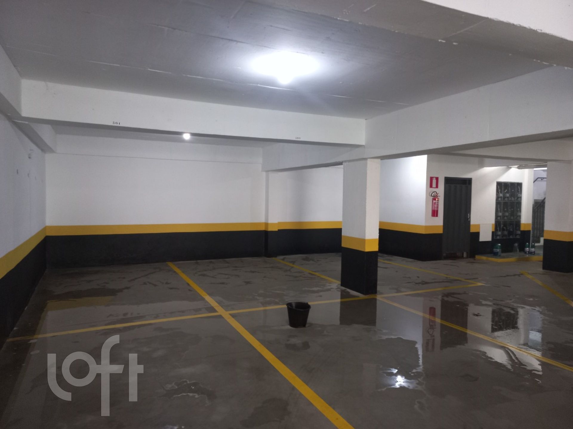 Apartamento à venda com 2 quartos, 61m² - Foto 7