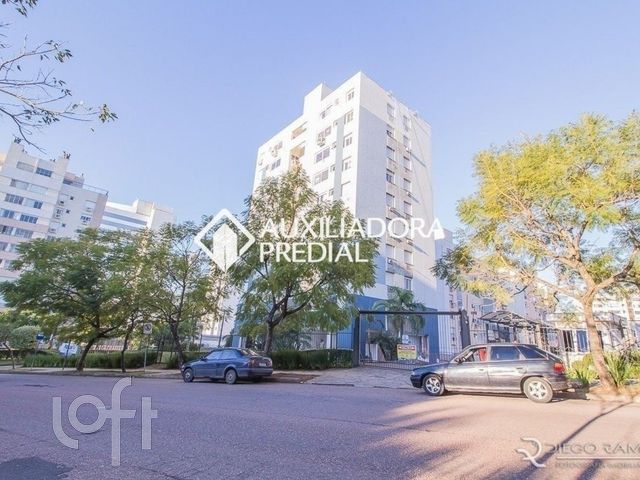 Apartamento com 58m², 2 dormitórios, 1 vaga, Chácara das Pedras em Porto Alegre
