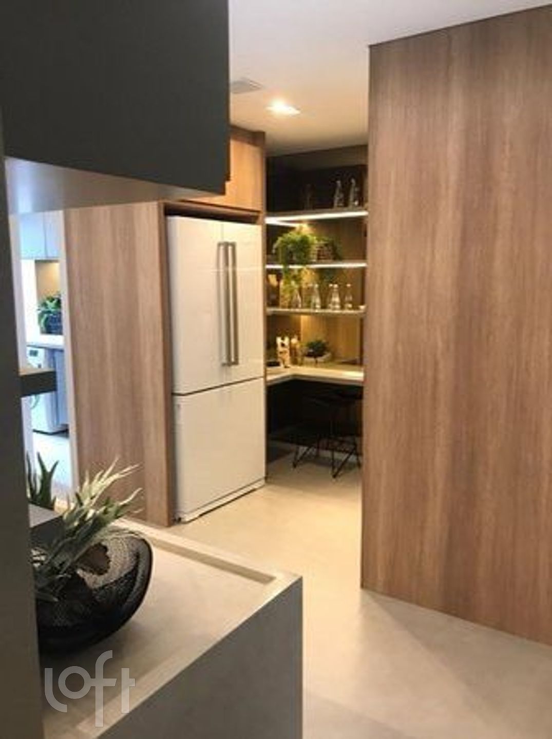 Apartamento à venda com 4 quartos, 147m² - Foto 17