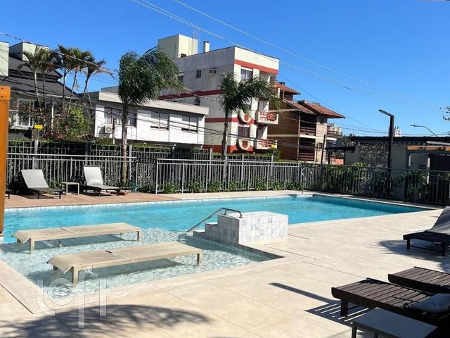 Apartamento com 67m², 3 dormitórios, 1 suíte, 1 vaga, Cristo Redentor em Porto Alegre