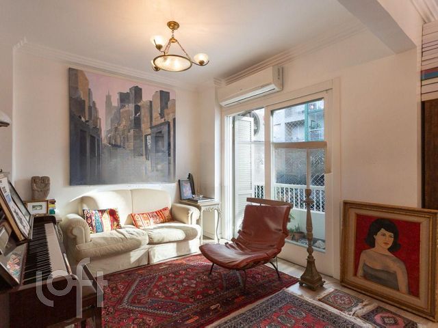 Apartamento com 102m², 3 dormitórios, 1 suíte, Independência em Porto Alegre