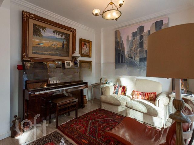 Apartamento com 102m², 3 dormitórios, 1 suíte, Independência em Porto Alegre