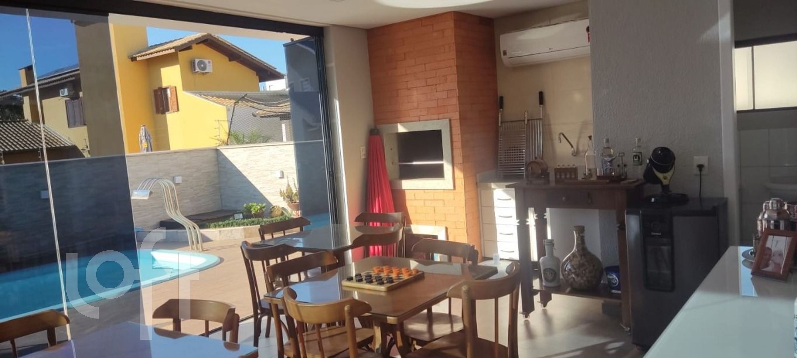 Casa à venda em Cidade Universitaria Pedra Branca com 189 m², 3 quartos, 2 suítes, 4 vagas