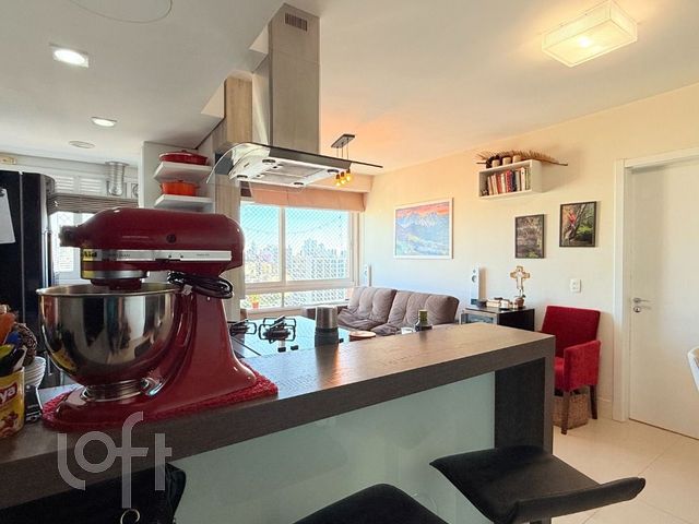 Apartamento com 65m², 2 dormitórios, 1 suíte, 1 vaga, Cidade Baixa em Porto Alegre