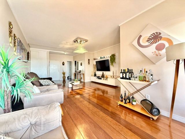 Apartamento com 129m², 3 dormitórios, 1 suíte, 1 vaga, Vila Ipiranga em Porto Alegre