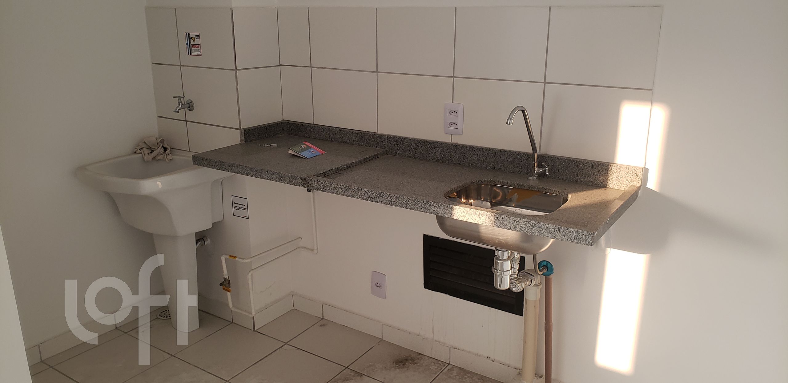 Apartamento à venda com 1 quarto, 28m² - Foto 6