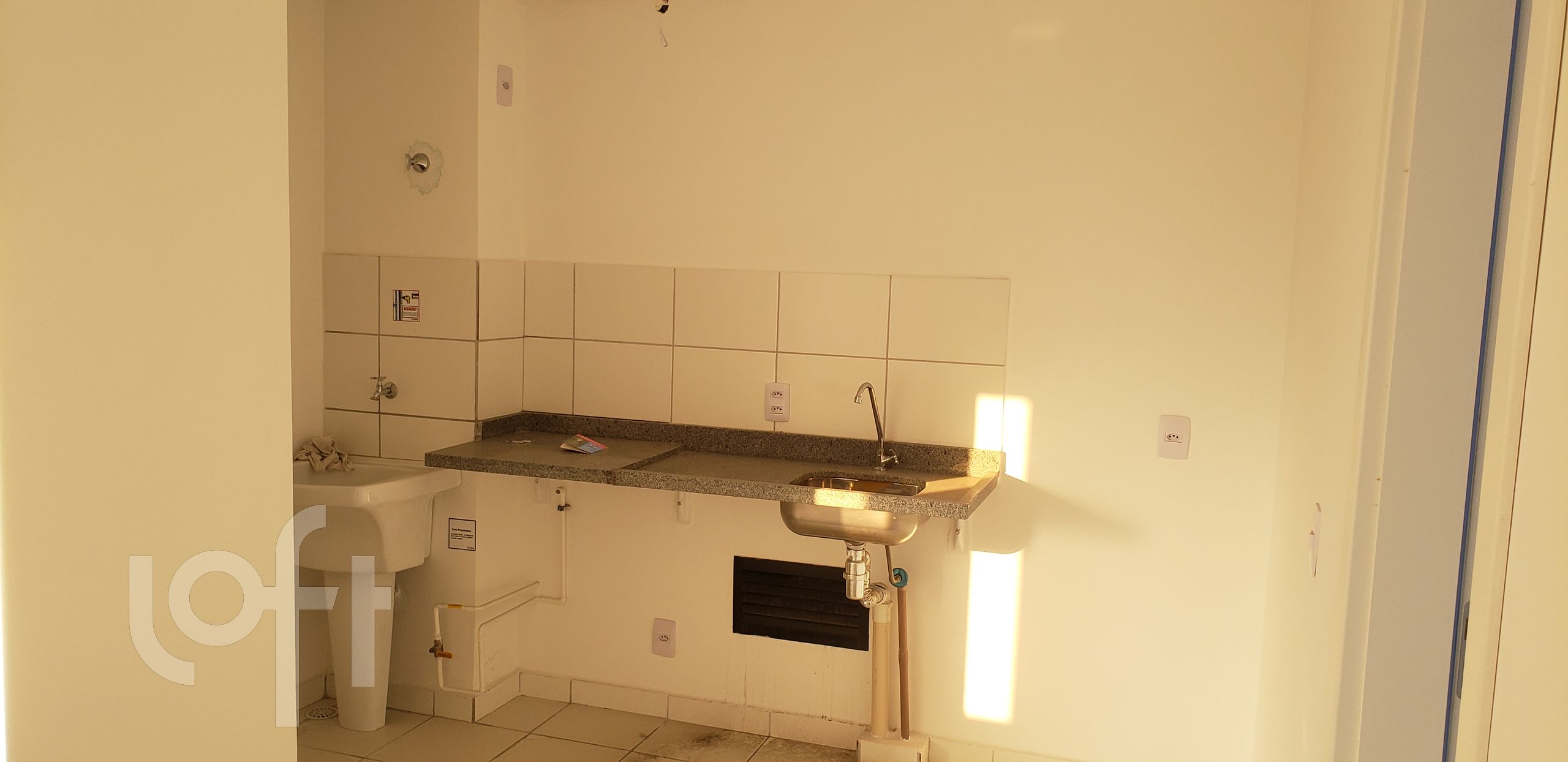 Apartamento à venda com 1 quarto, 28m² - Foto 5