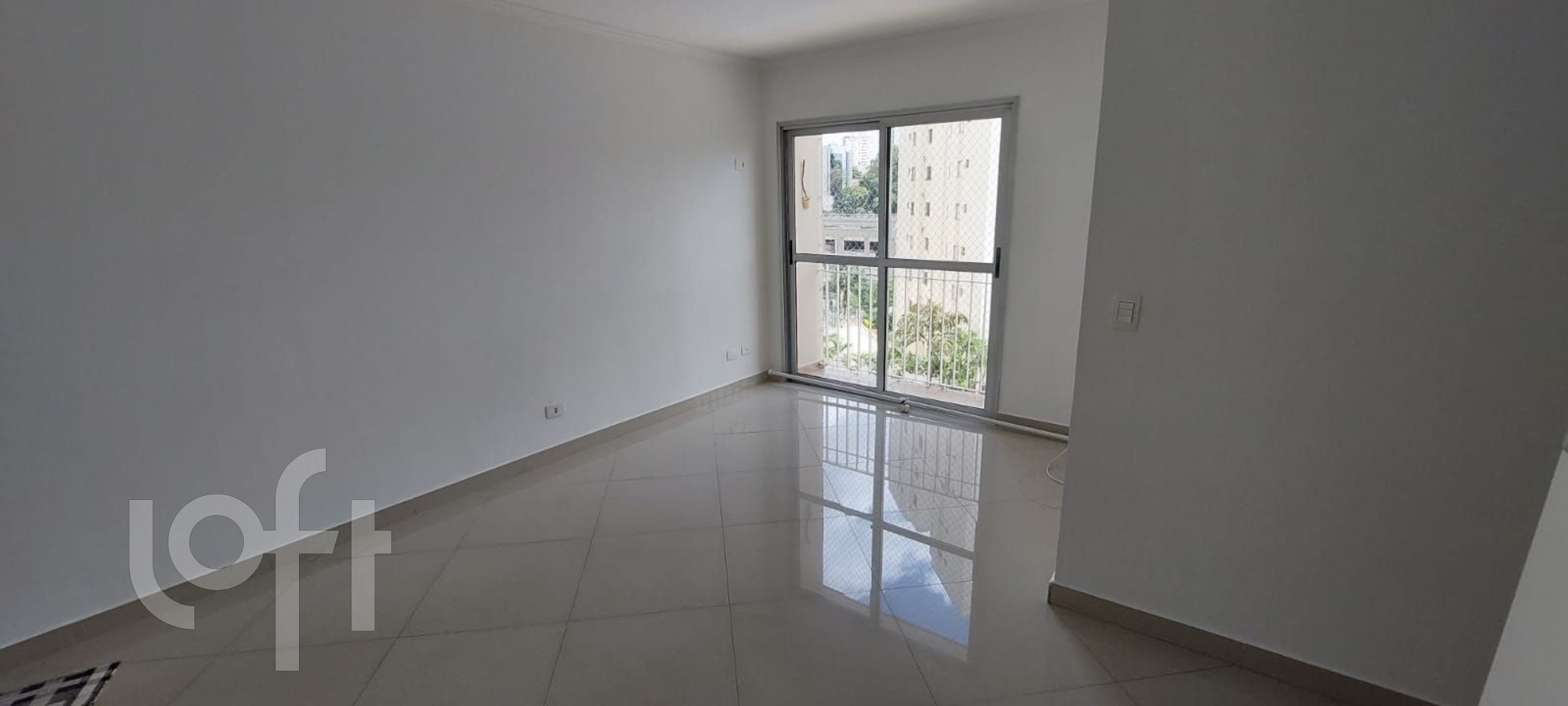 Apartamento à venda com 3 quartos, 70m² - Foto 3