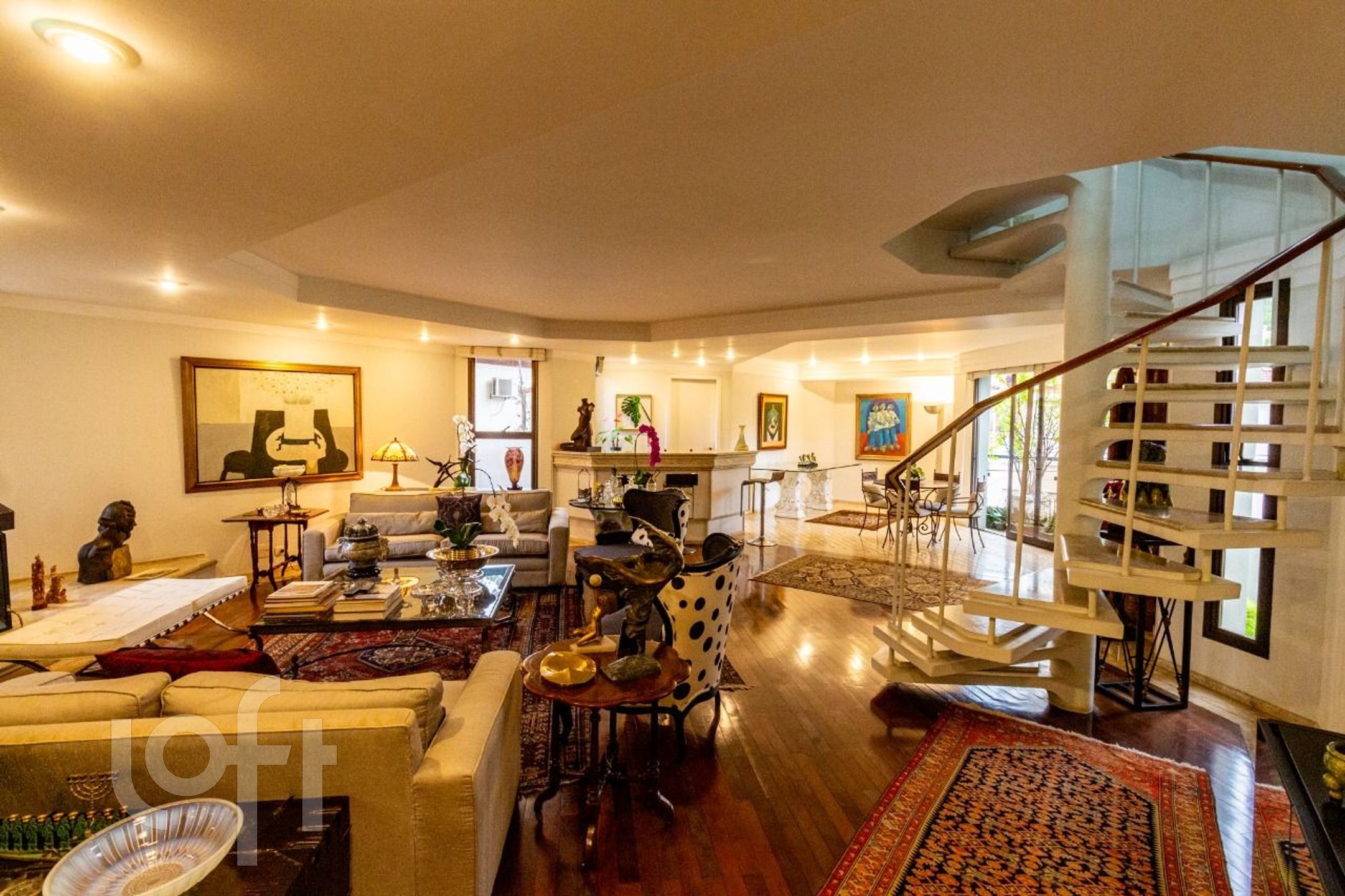Apartamento à venda em Real Parque com 157 m², 2 quartos, 2 vagas