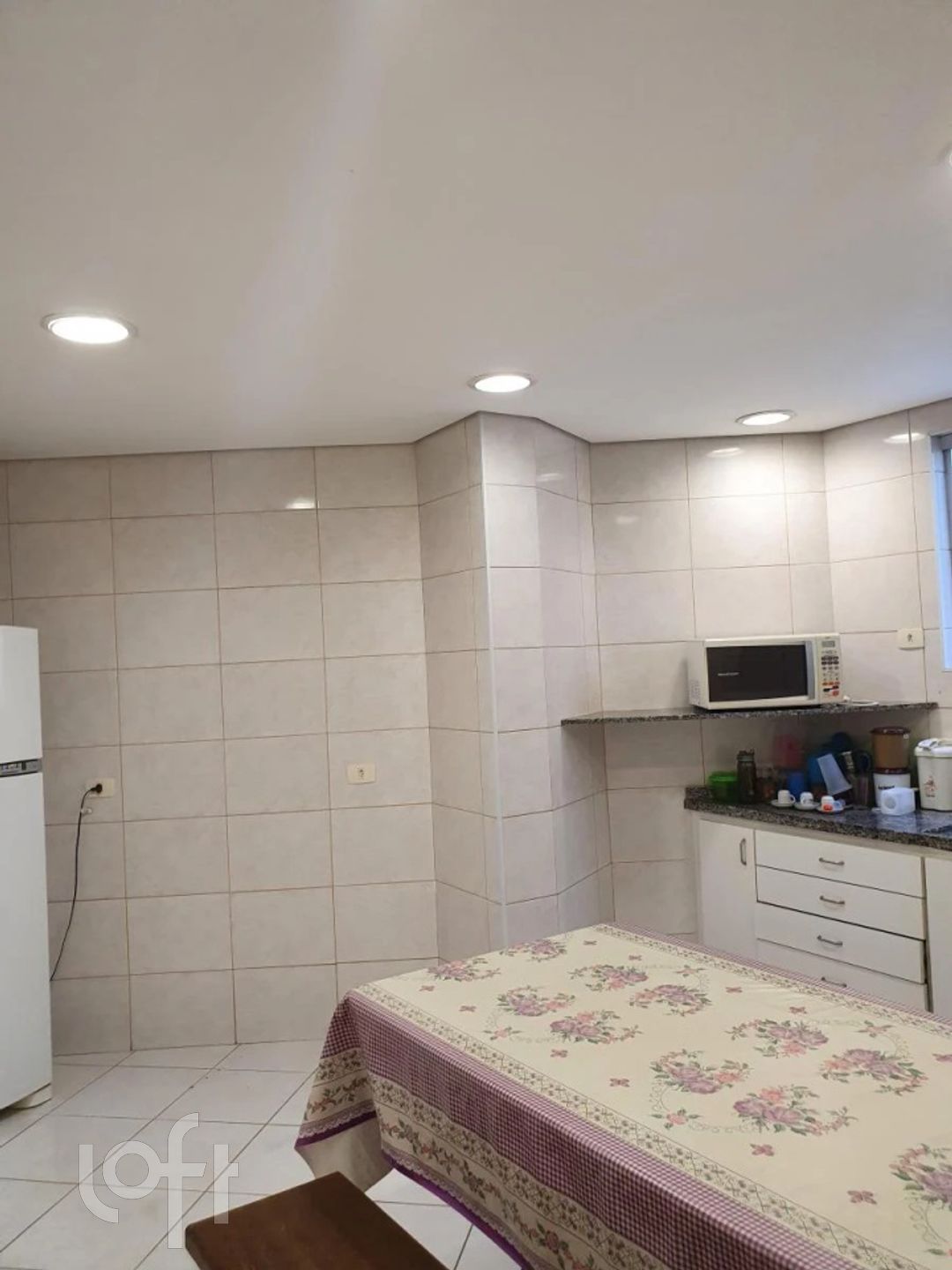 Casa à venda com 5 quartos, 200m² - Foto 10