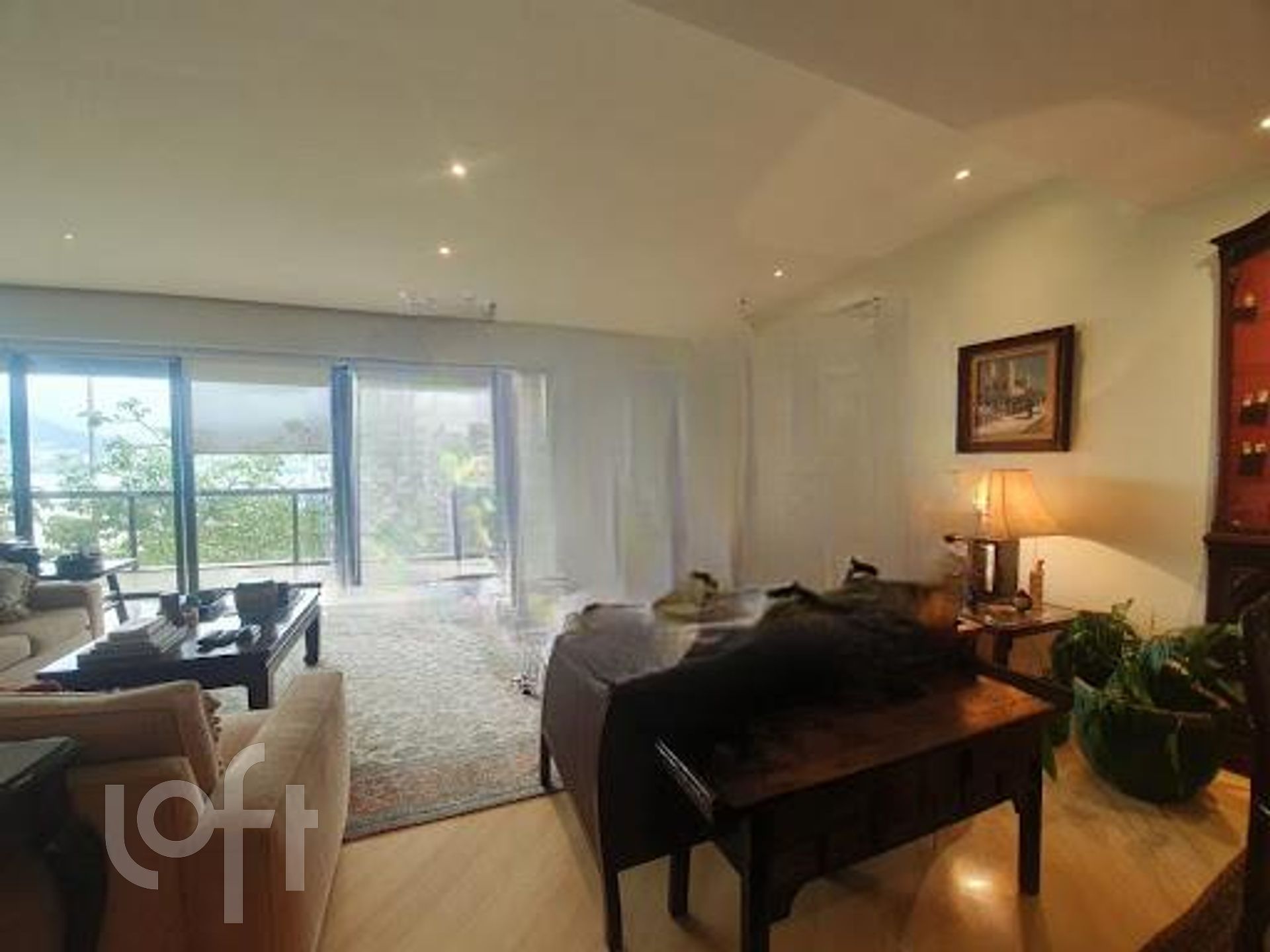 Apartamento à venda com 4 quartos, 260m² - Foto 17