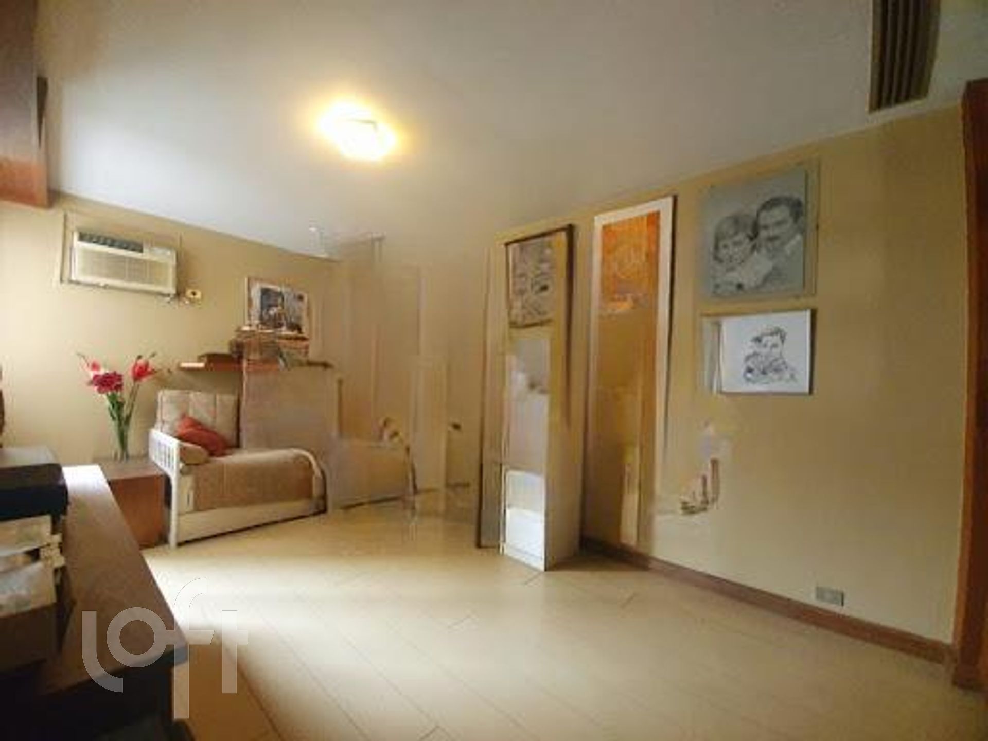 Apartamento à venda com 4 quartos, 260m² - Foto 1