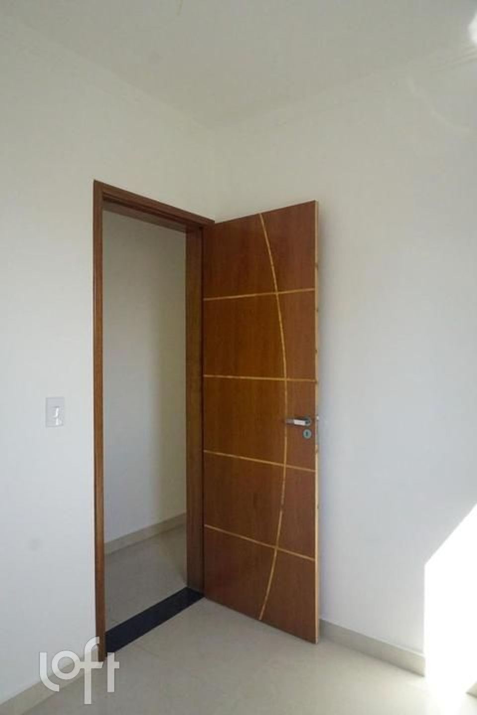 Apartamento à venda com 2 quartos, 44m² - Foto 4