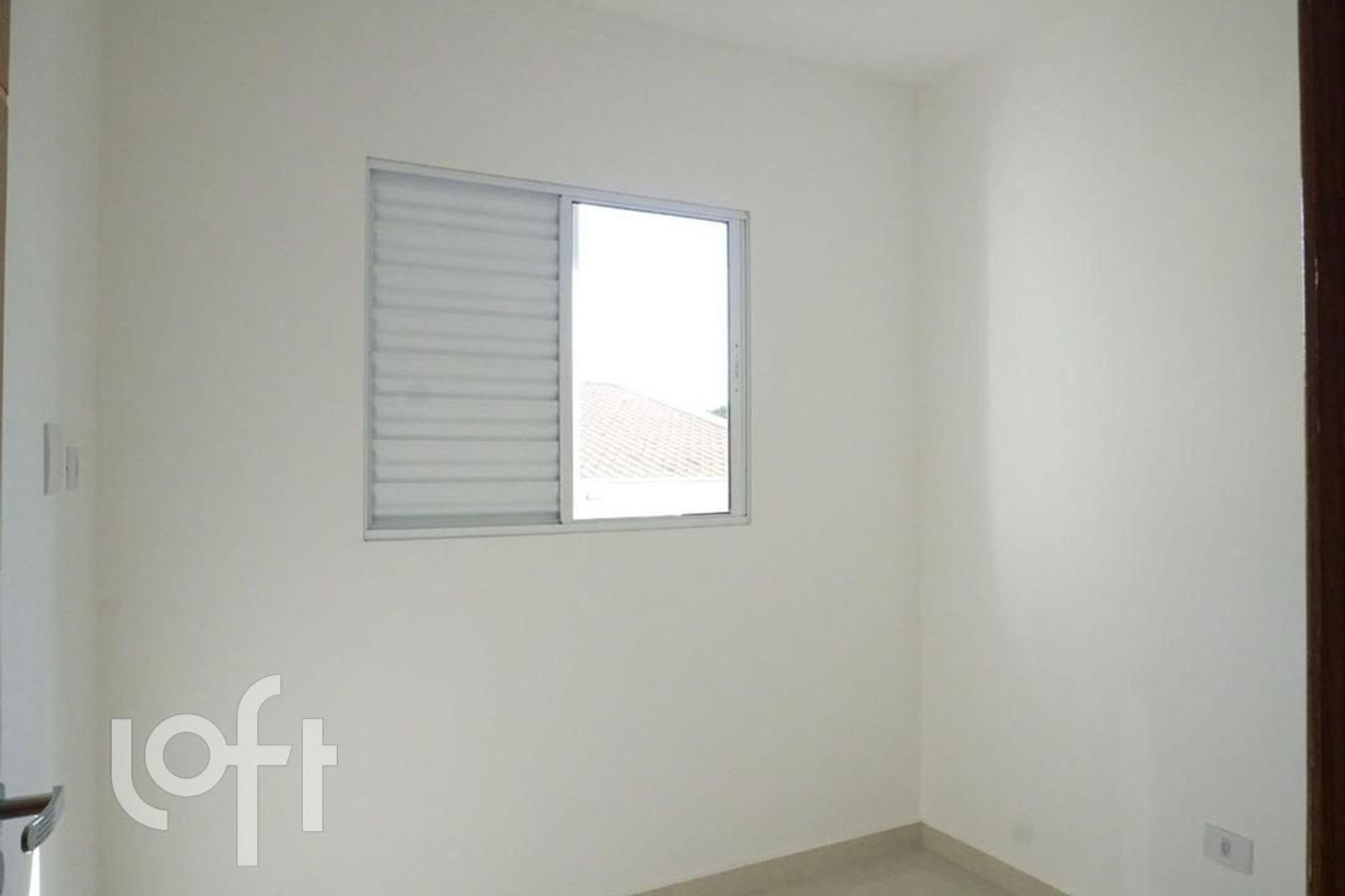 Apartamento à venda com 2 quartos, 44m² - Foto 1