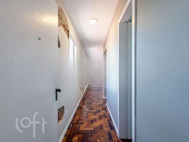 Apartamento com 80m², 2 dormitórios, 1 vaga, Auxiliadora em Porto Alegre
