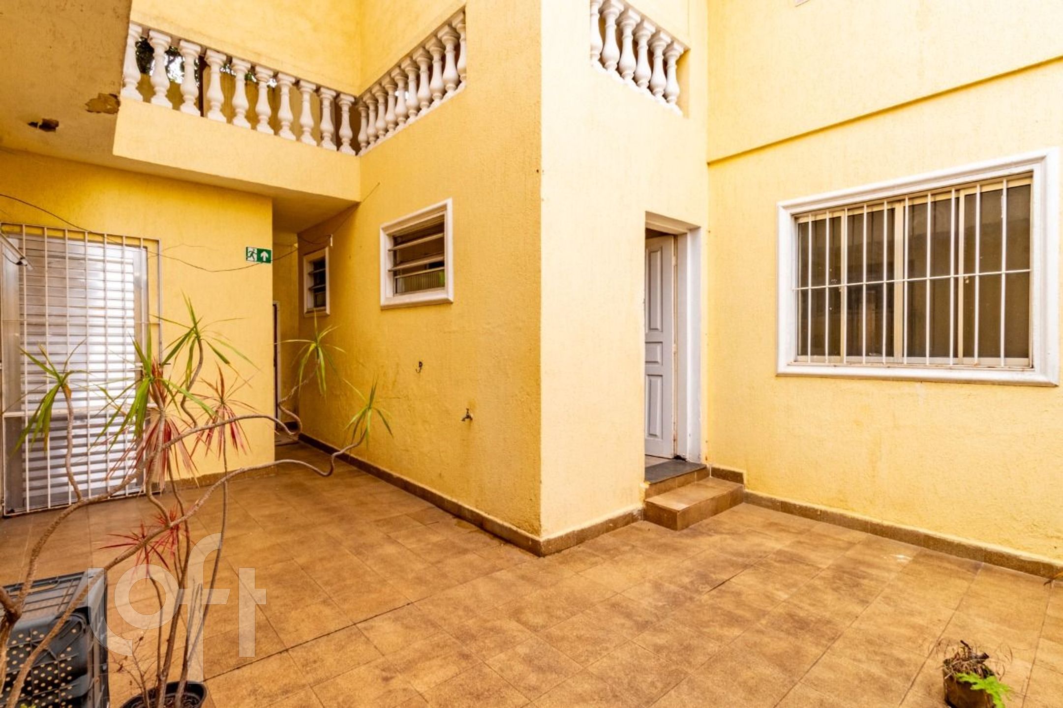 Casa à venda com 4 quartos, 300m² - Foto 32