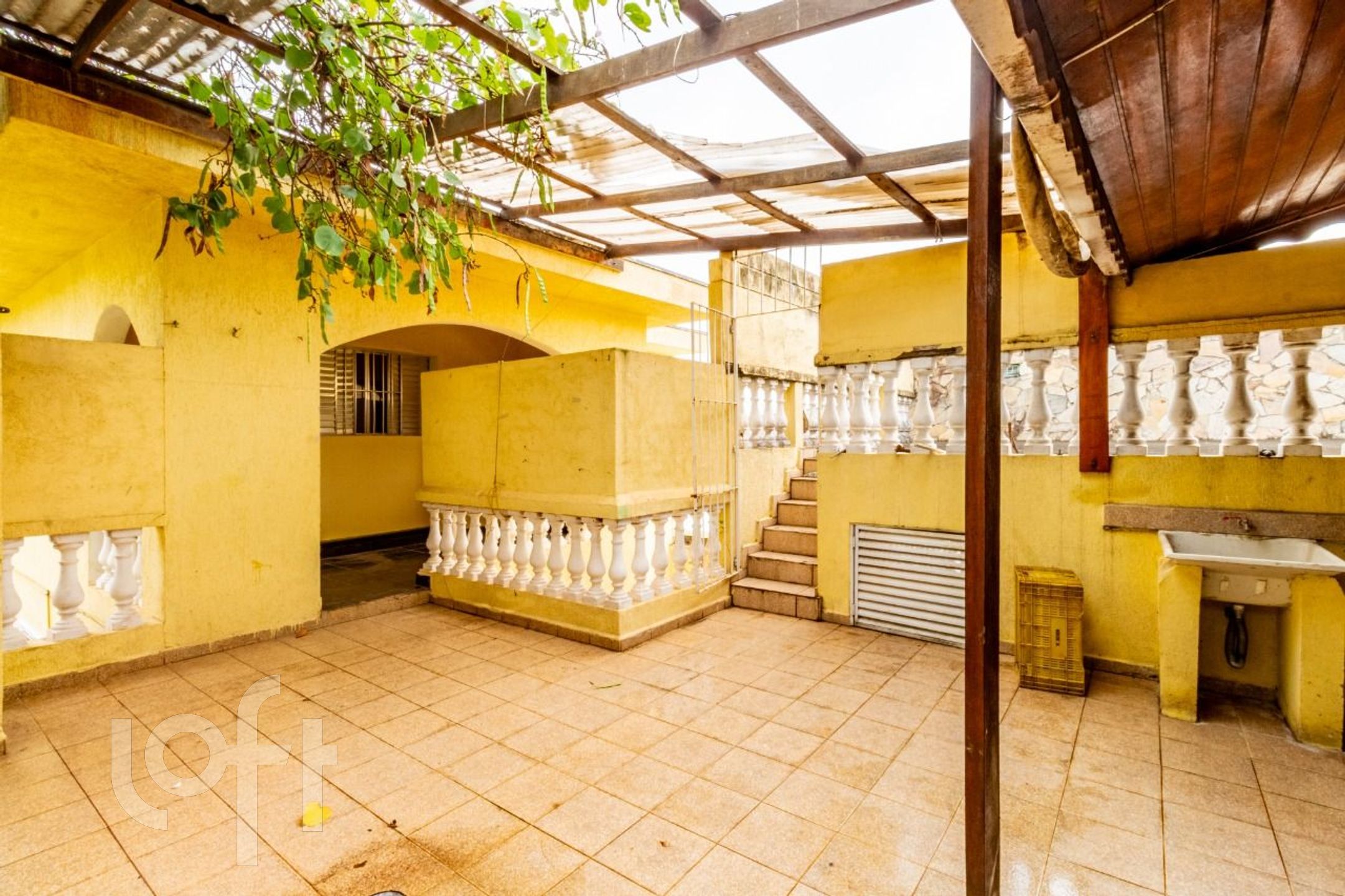 Casa à venda com 4 quartos, 300m² - Foto 36