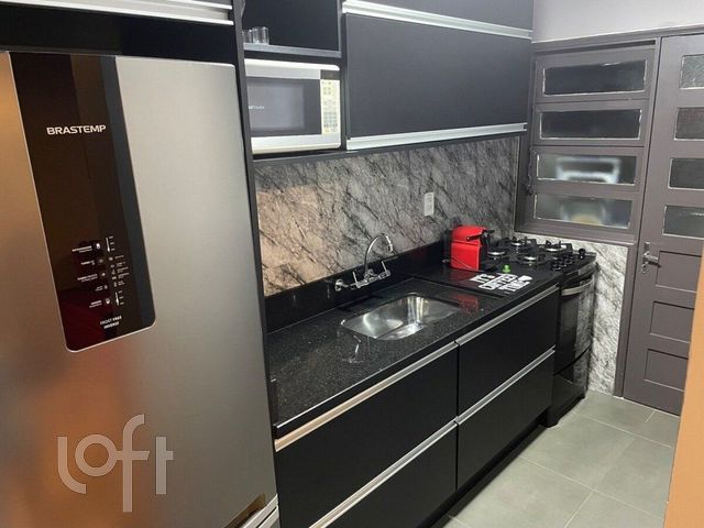 Apartamento com 45m², 1 dormitório, 1 vaga, Petrópolis em Porto Alegre