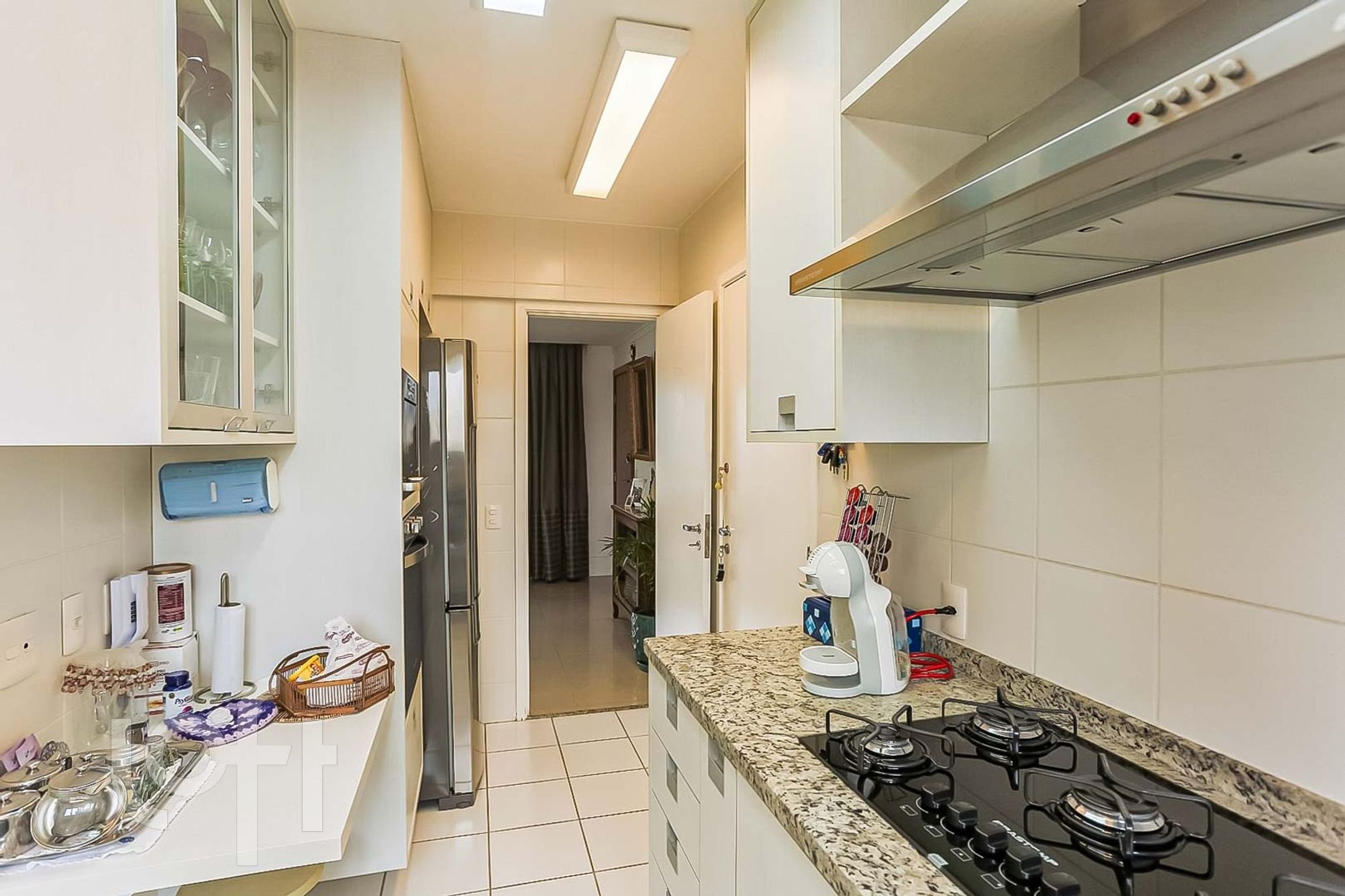 Apartamento à venda com 3 quartos, 138m² - Foto 20