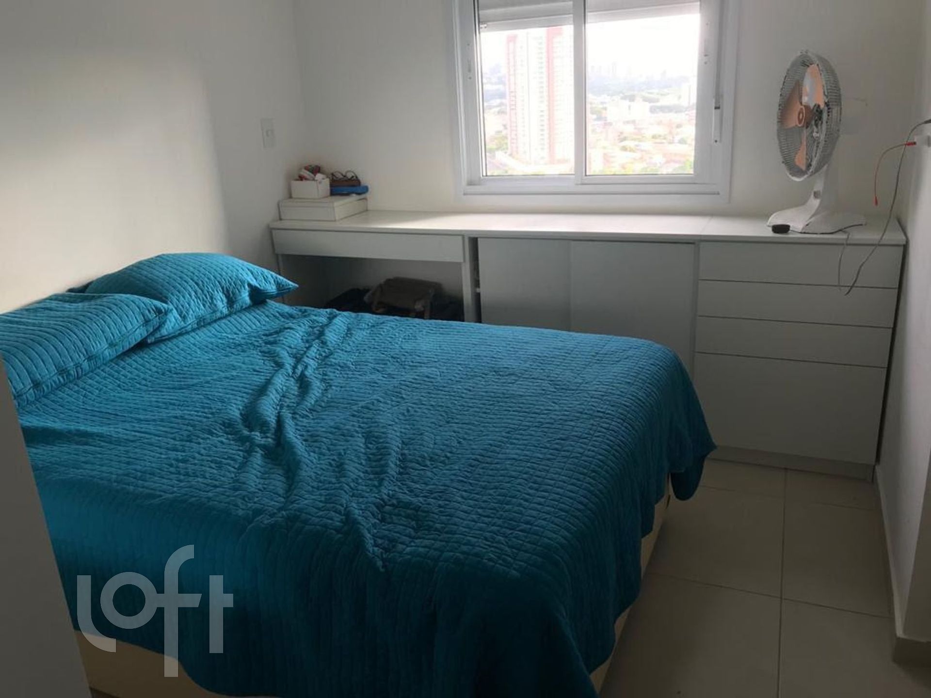 Apartamento à venda com 1 quarto, 37m² - Foto 2