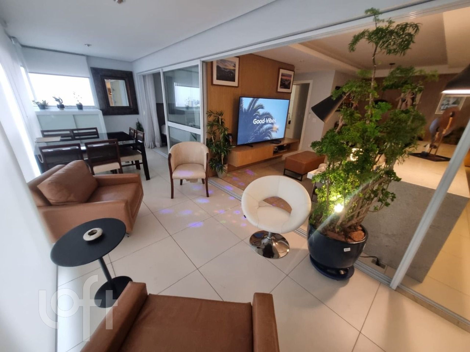 Apartamento à venda com 2 quartos, 100m² - Foto 10