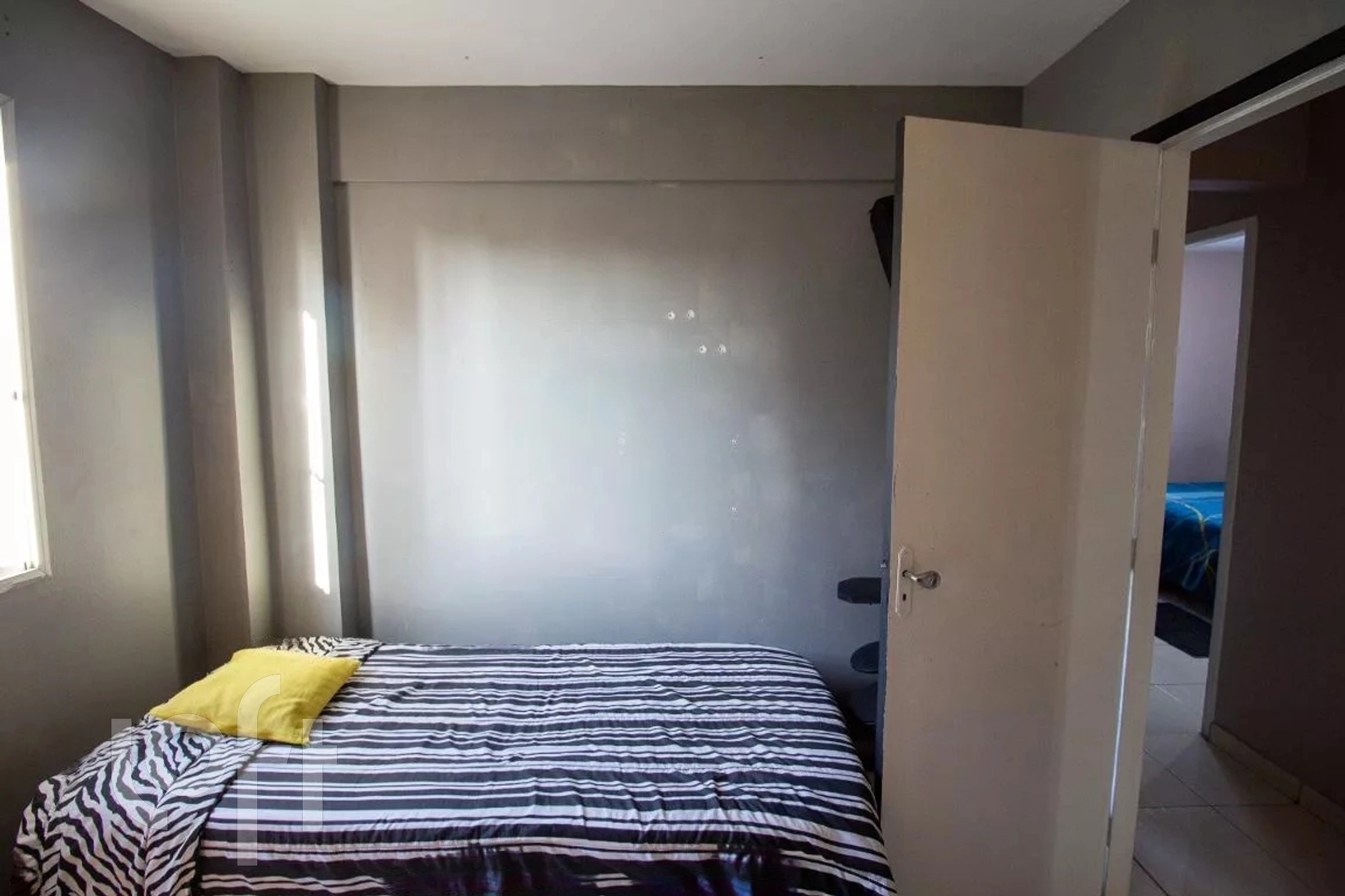 Apartamento à venda com 3 quartos, 77m² - Foto 11