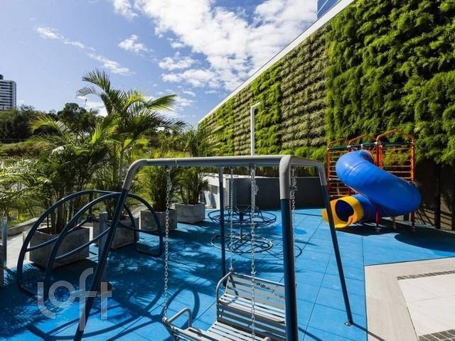 Apartamento com 77m², 2 dormitórios, 2 suítes, 1 vaga, Petrópolis em Porto Alegre