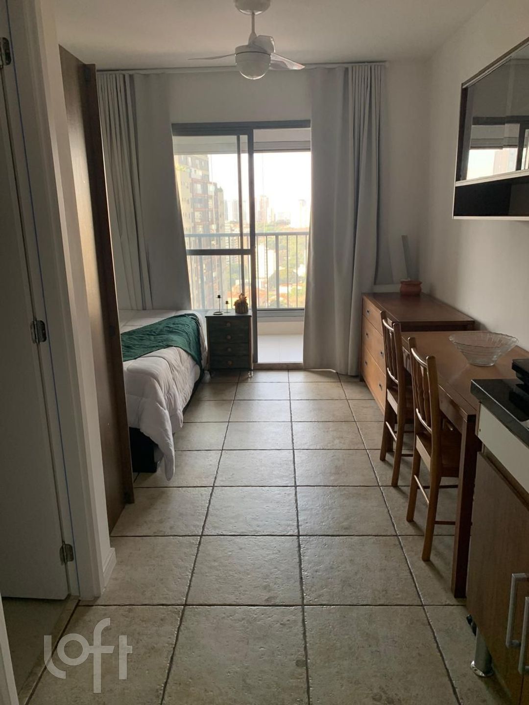 Apartamento à venda com 1 quarto, 27m² - Foto 1