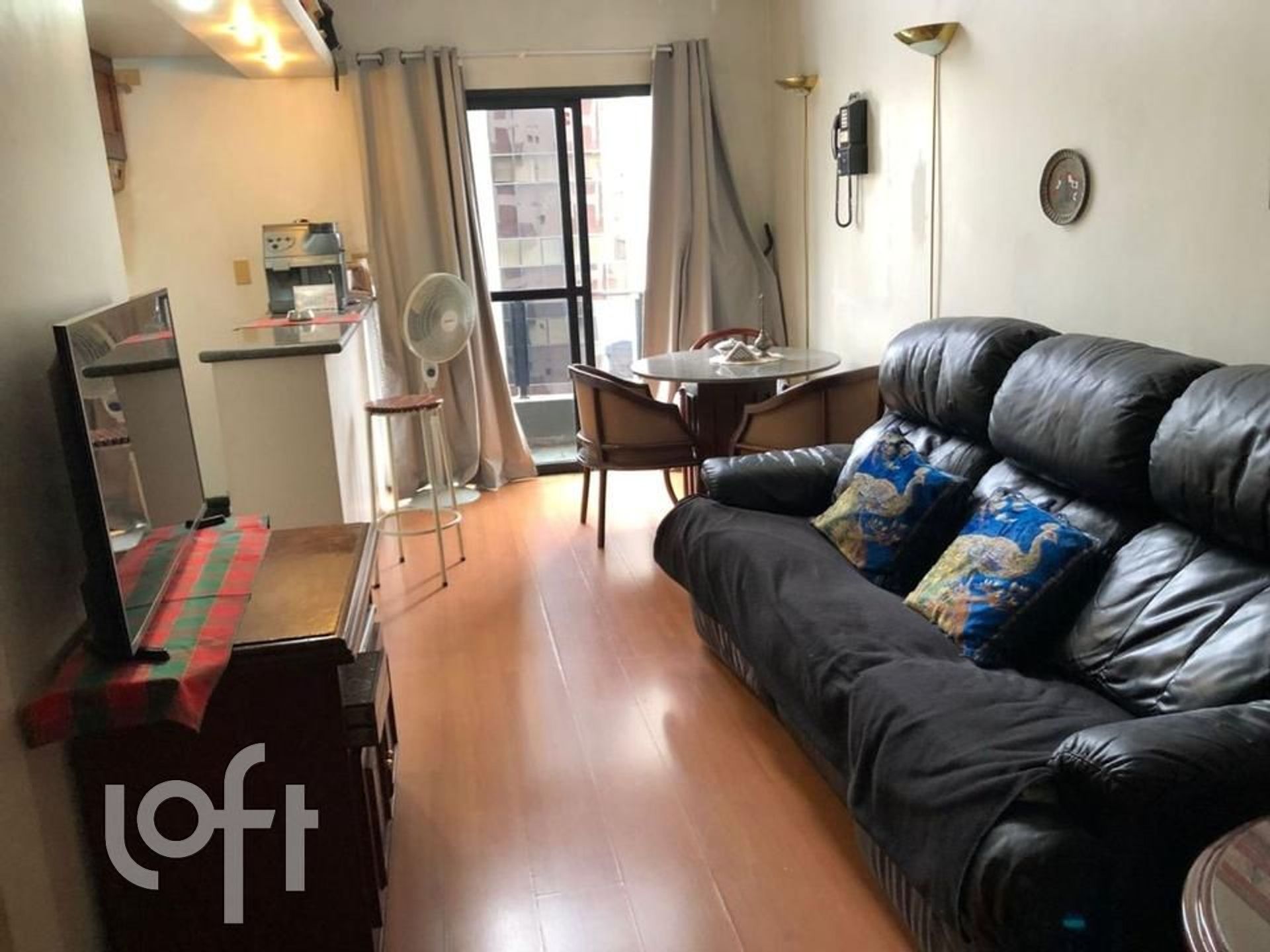 Apartamento à venda com 1 quarto, 52m² - Foto 33