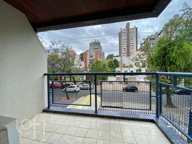 Apartamento com 93m², 2 dormitórios, 1 suíte, 1 vaga, Petrópolis em Porto Alegre