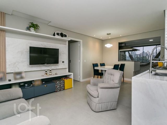 Apartamento com 102m², 3 dormitórios, 1 suíte, 1 vaga, Santana em Porto Alegre